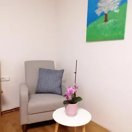 Anna Im Mostviertel * Seitenstetten